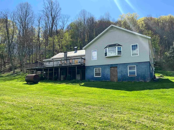 549 Colebank Rd, Moatsville, WV 26405