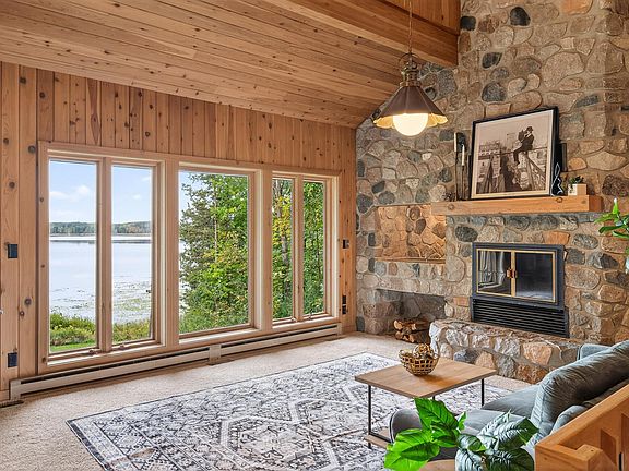 4th image of 30260 Lofton Ave