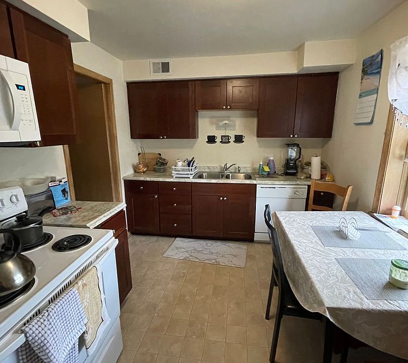 1st image of 9101 W North Ave #5