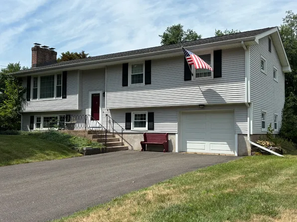 63 Harvest Lane, East Hartford, CT 06118