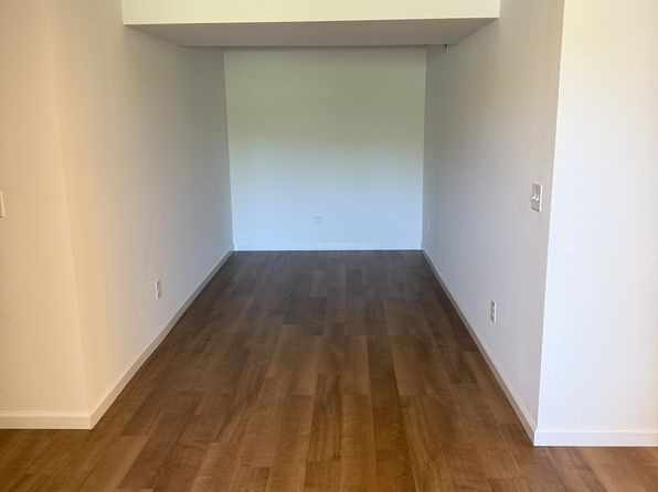 311 E 4th St N #3