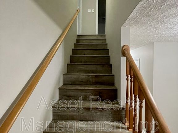 5th image of 5805 Pine Needle Ln