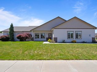 4404 Artesia Dr, Pasco, WA 99301