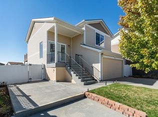 5535 N Killarney Ct, Denver, CO 80249