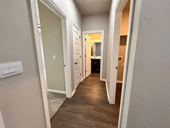 3rd image of 10341 NW 26th St