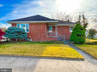 401 Clymer Ave, Morrisville, PA