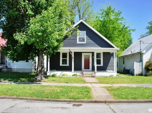 309 E 11th St, Metropolis, IL 62960