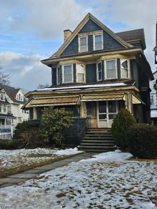 80 N Oraton Pkwy, East Orange, NJ, 07017