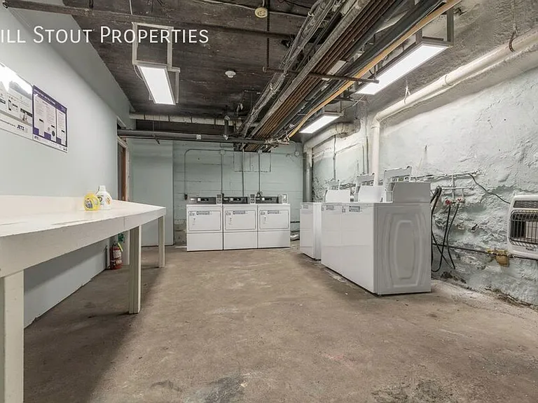 Cavalier Apartments — Photo 92