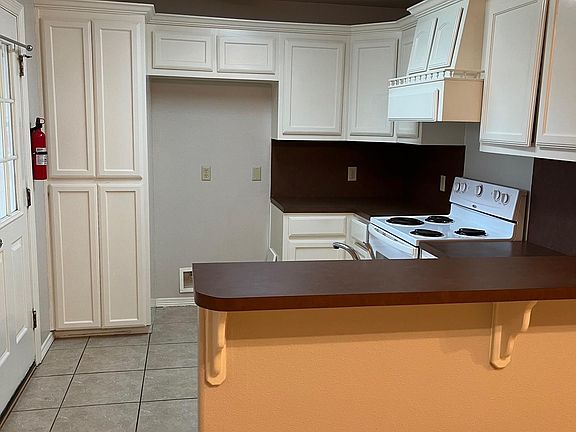 3rd image of 426 Arroyo Vista Ct #B
