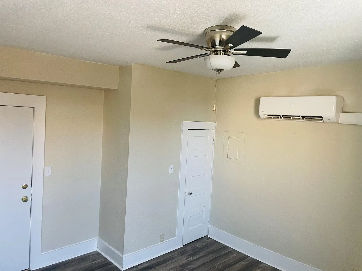 111 North Main Street - 2B — Photo 3