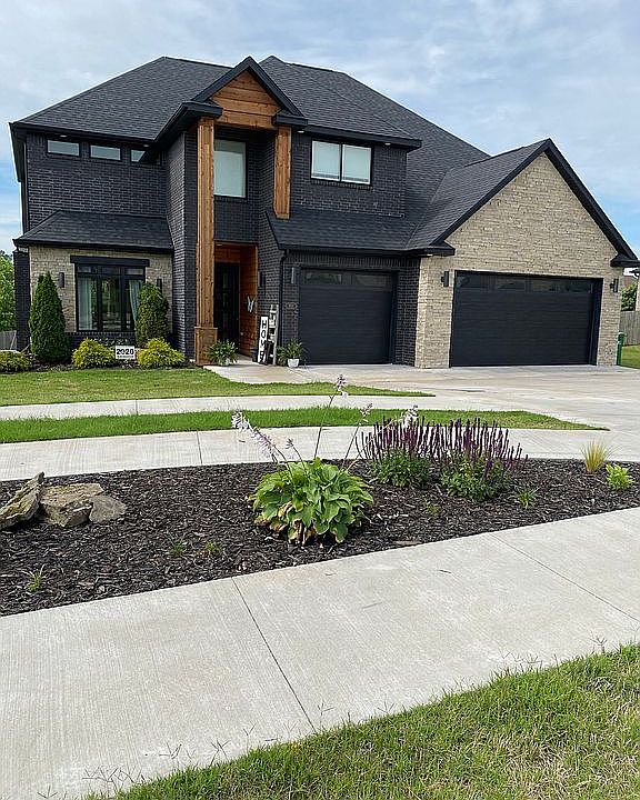 1st image of 801 Bendelow Dr