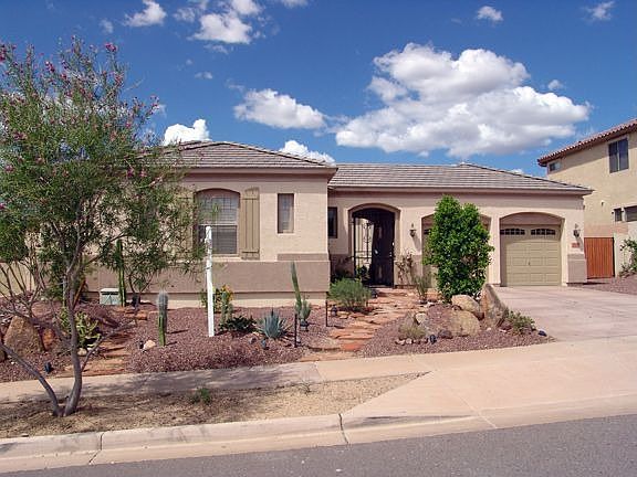 Main Entrance to the Court Yard 