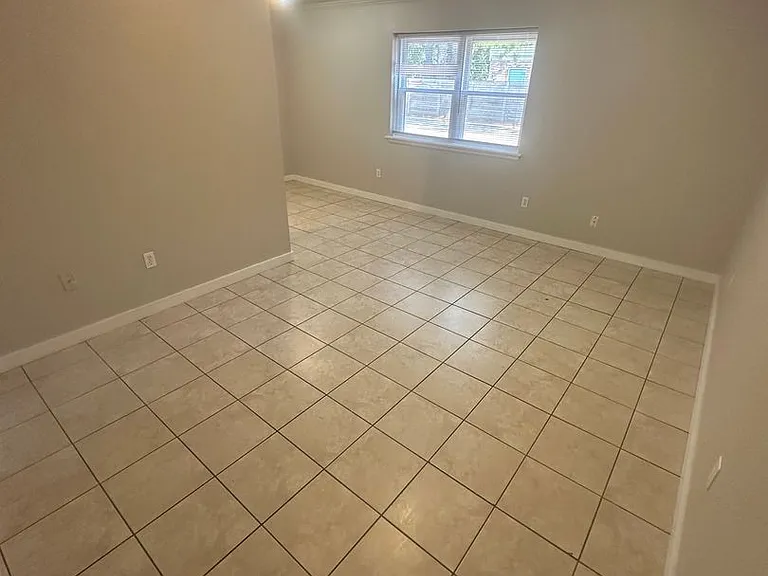 58 Whitmar Dr — Photo 5