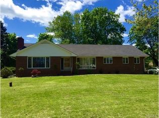 9 Ulsterville Rd, Pine Bush, NY 12566