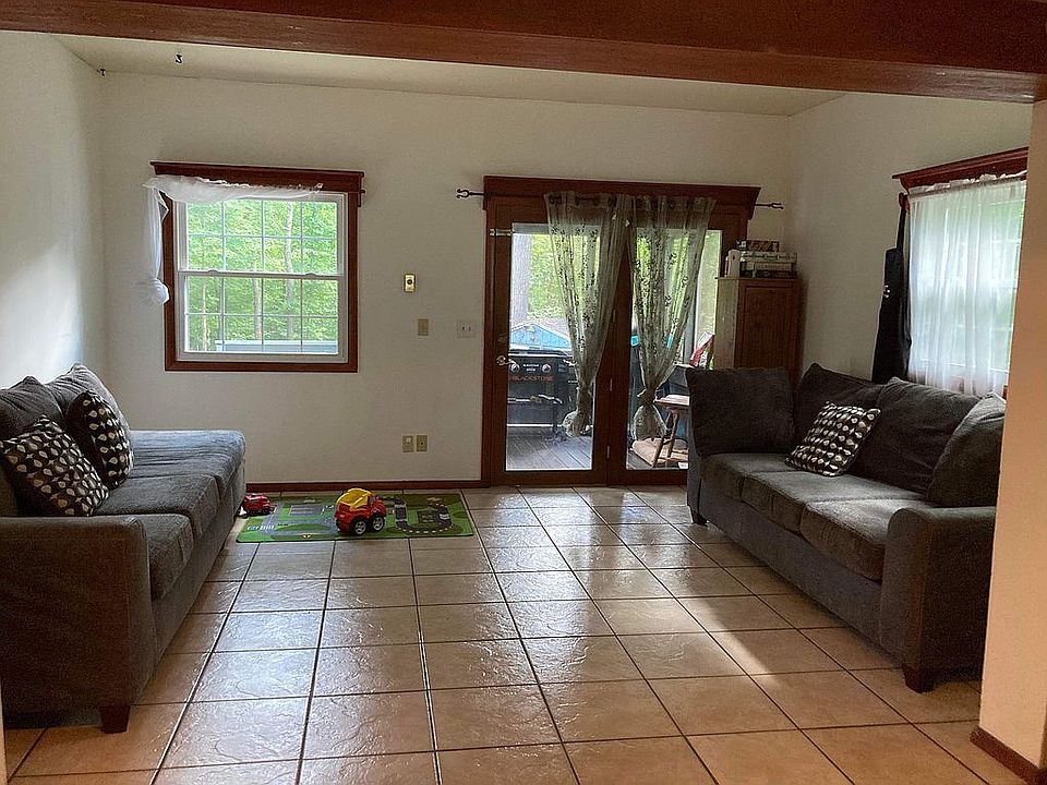 1st image of 3211 Forest Dr