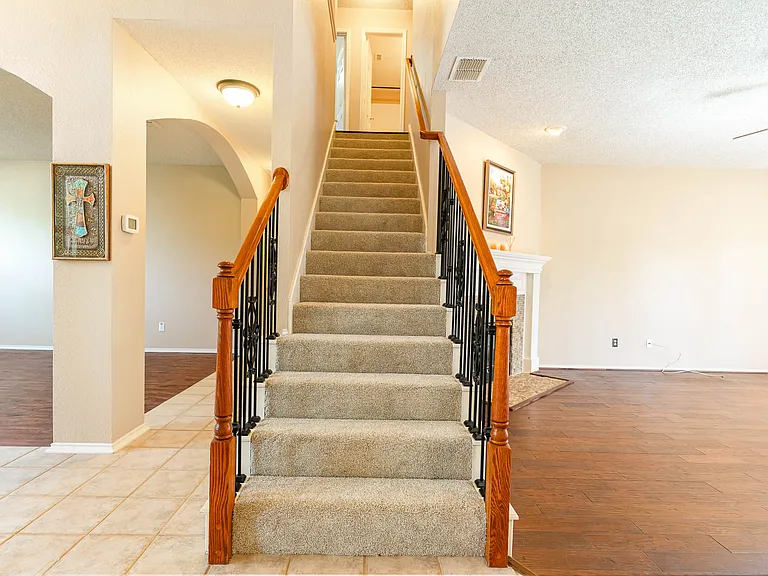 3108 Palmtree Dr — Photo 32