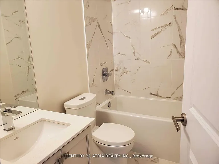 9085 Jane St #102 — Photo 8