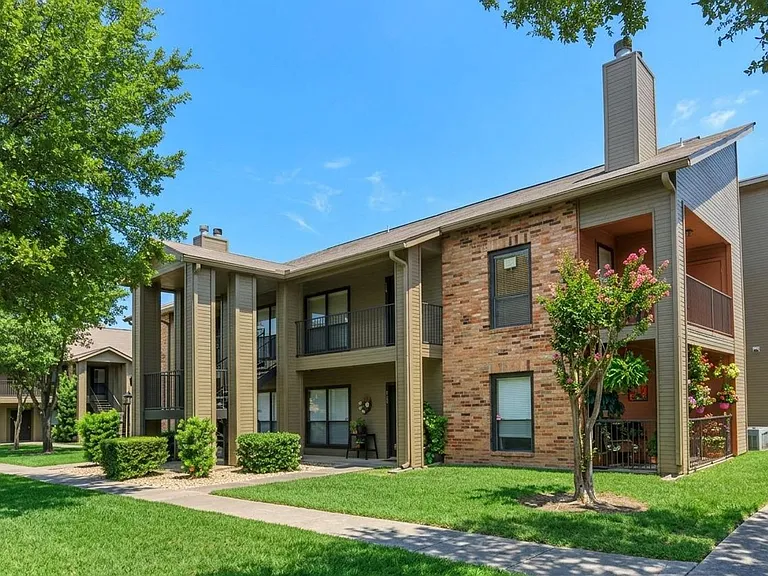 Arbors of Boerne Apartments — Photo 15