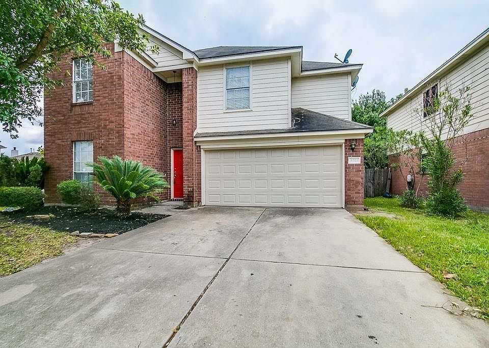 1st image of 8703 Scenic Green Dr