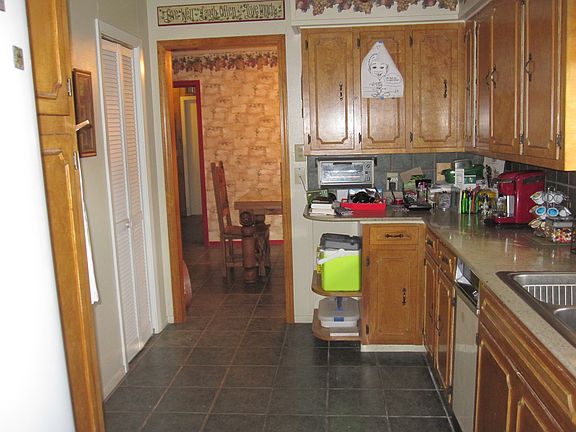 3rd image of 2007 Avenue L