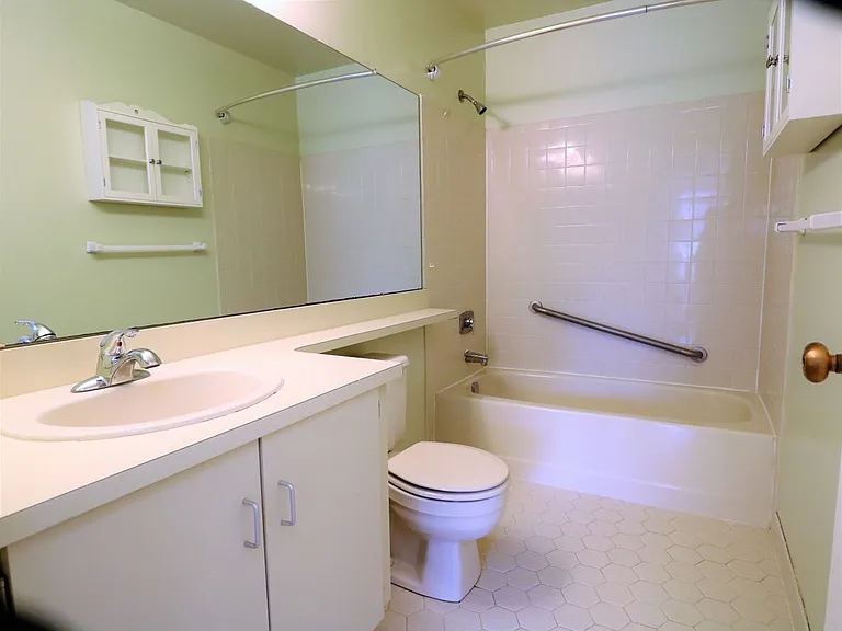 68 Crabapple Ln — Photo 11