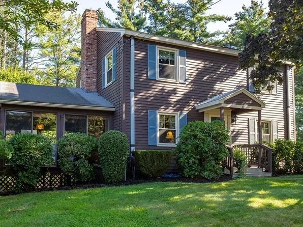 2 Victor Dr, Ayer, MA 01432