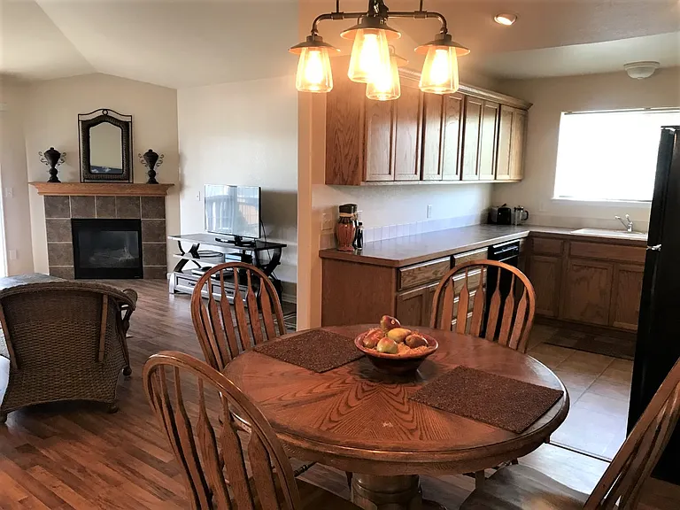 138 Beacon Way #1G — Photo 3