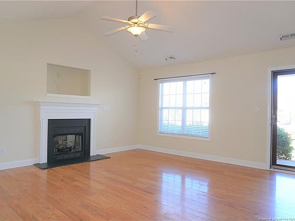 3rd image of 230 Sanford Ct