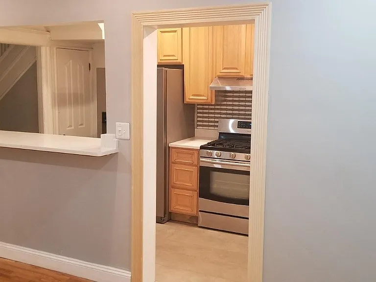 48 Franklin St NE — Photo 17