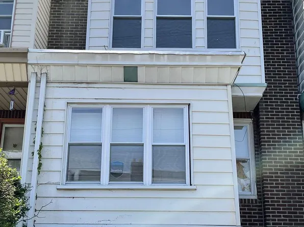 1916 E Pike St, Philadelphia, PA 19124