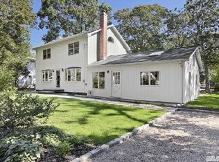 3 Sherman Ave, Hampton Bays, NY 11946
