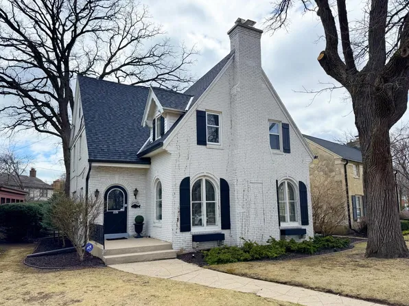 507 East Lexington BOULEVARD, Whitefish Bay, WI 53217