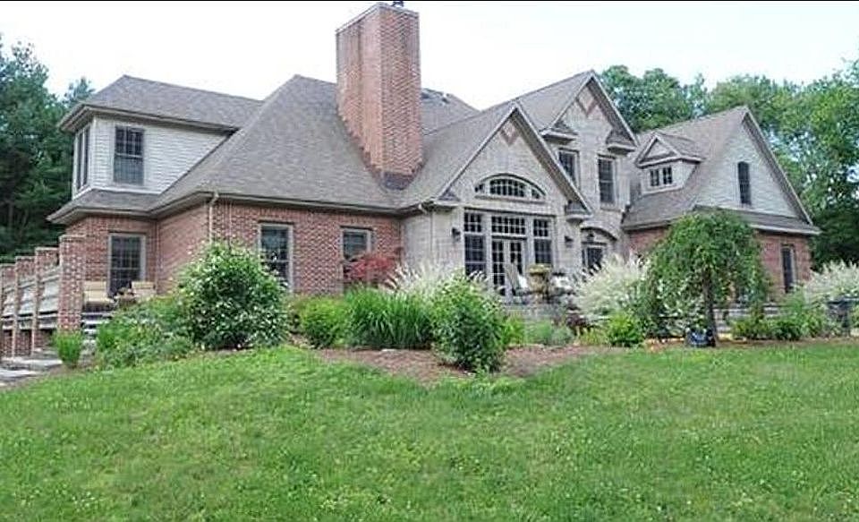 428 Dublin Rd, Southbury, CT 06488 Zillow