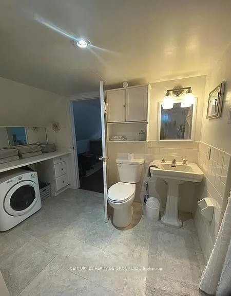 21 Victoria St #1 — Photo 9