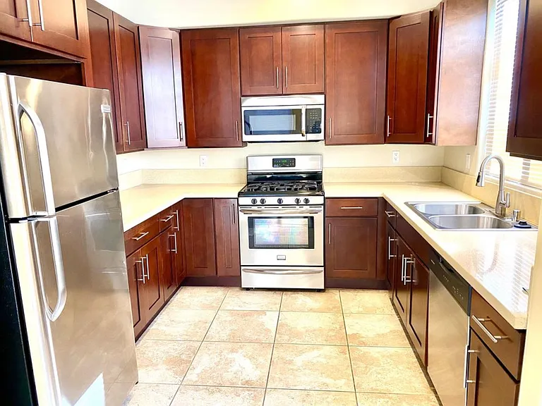 4454 Avocado St #1 — Photo 4