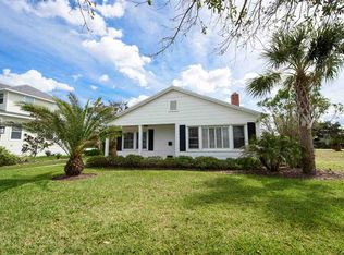204 Inlet Dr, Saint Augustine, FL 32080