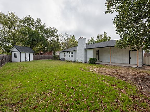 5th image of 6828 E Bainbridge Rd