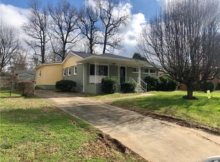 2228 Ludlow Dr, Charlotte, NC 28216