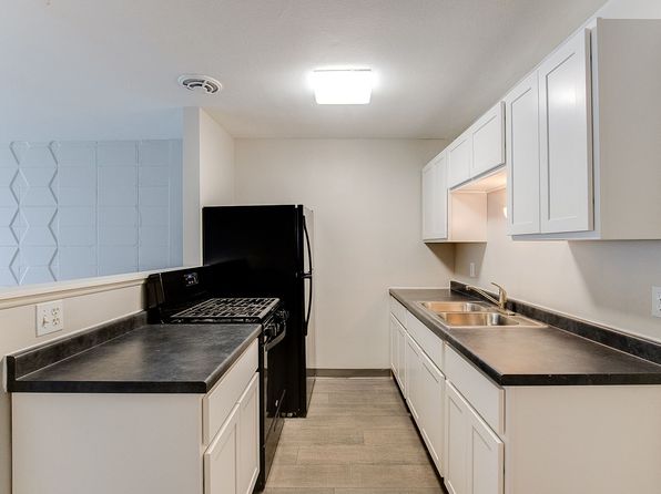 3105 22nd Ave S APT 4