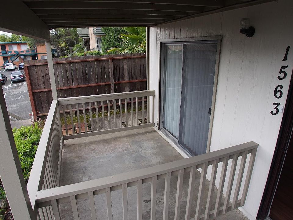1st image of 1563 Valle Vista Ave #1563