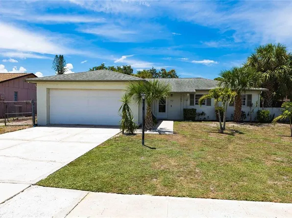912 65th Ave W, Bradenton, FL 34207