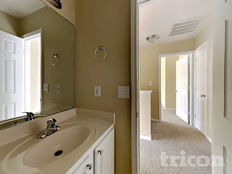 7431 Fowler Springs Ln — Photo 9