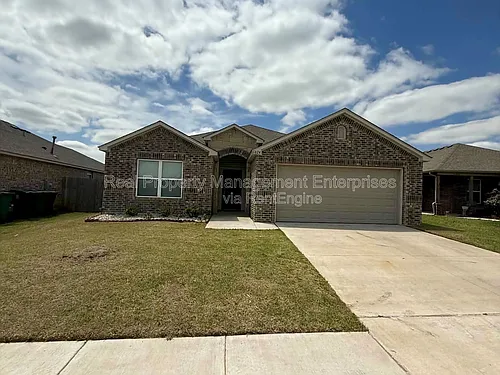 11624 NW 96th St Photo 1