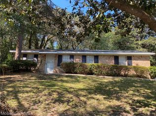 1454 Cambridge Ct, Mobile, AL 36609