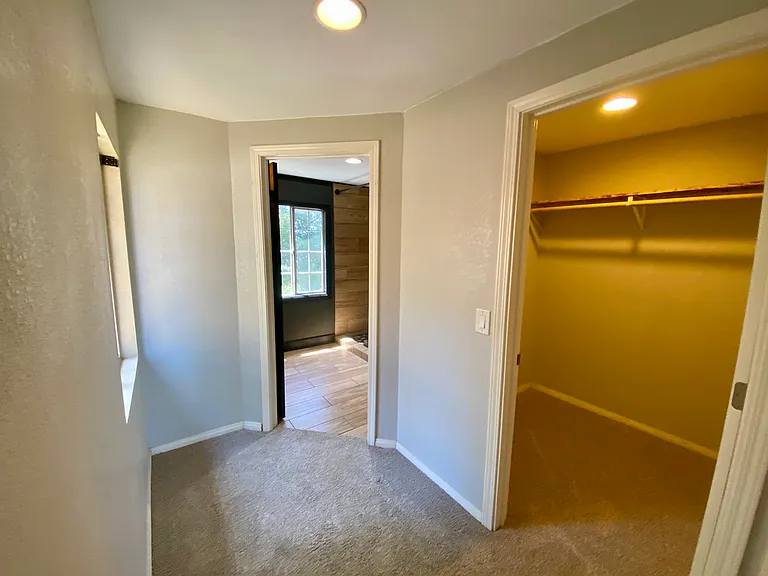 2761 Joan Ln — Photo 58