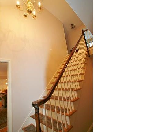 2 STORY FOYER