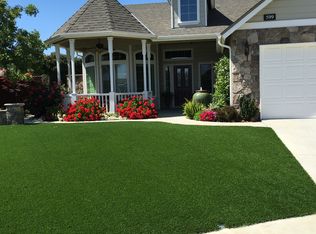 599 W Serena Ave, Clovis, CA
