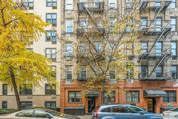 Rented by Anchor Associates | media 5