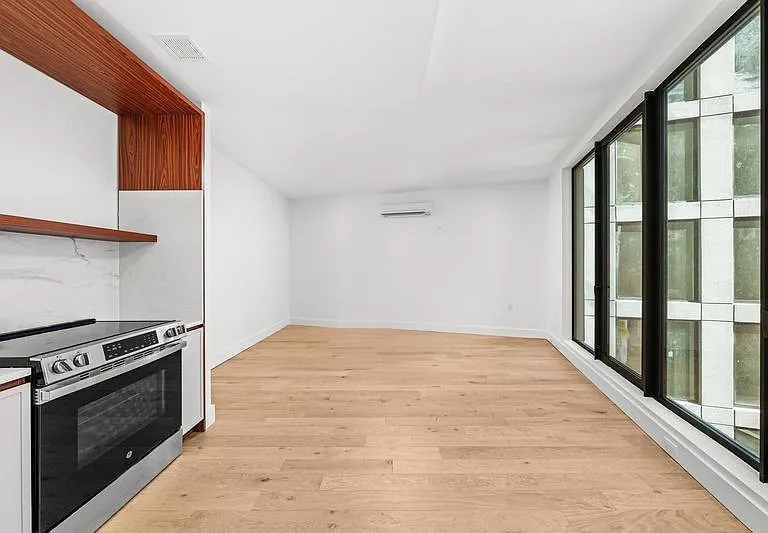 570 Fulton St #10G — Photo 5